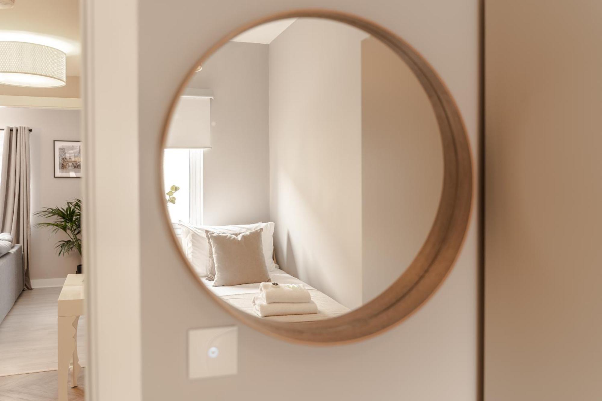 Stylish & Recently Refurbished Chester Apartment - Up To 6 Екстер'єр фото